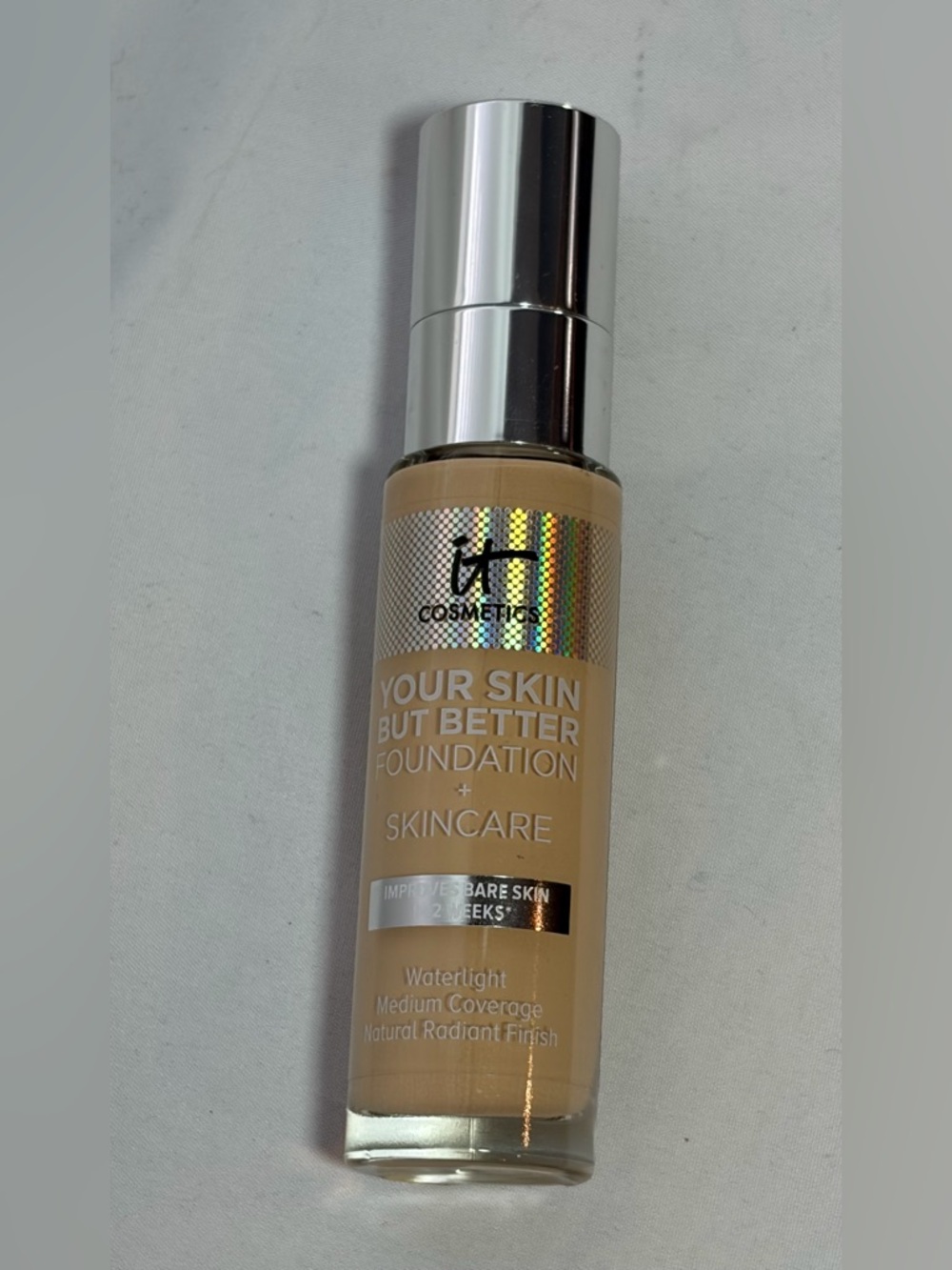 New IT COSMETICS Your Skin But Better Foundation + Skincare in Light Warm